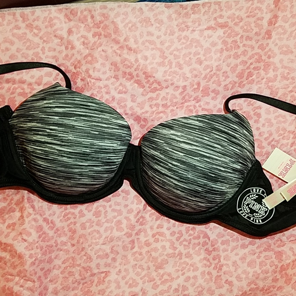 VS PINK 34C Underwire bra lightly padded